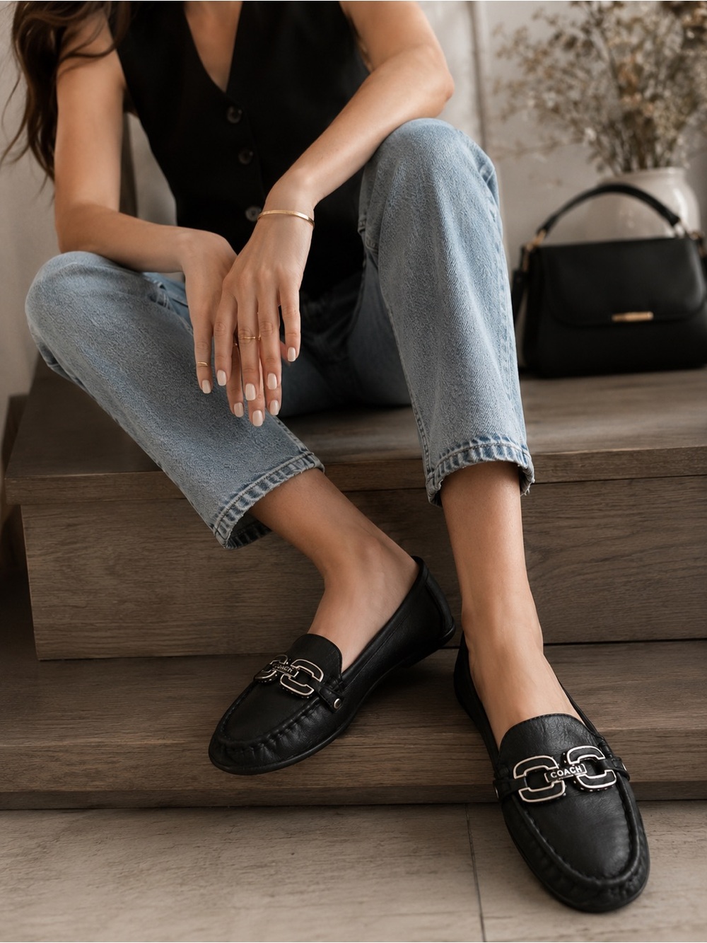 Coach Black Leather Loafers Silver Logo Hardware Driving Moc Flats Women’s 9